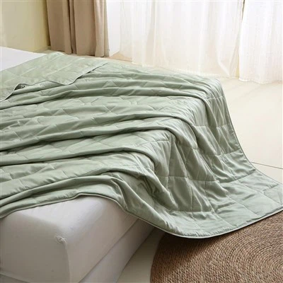 Selimut Musim Panas Ringan dari Bambu